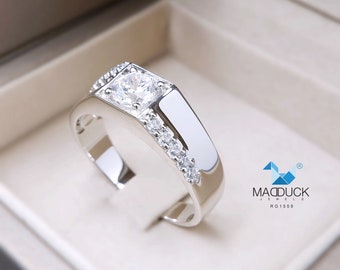 0.70 Cts Cubic Zirconia / Sterling Silver 925 Ring / Rhodium