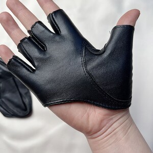Leather Half Palm Short Sheepskin Gloves punk Gloves Christmas