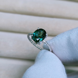 Teal sapphire ring, oval cut Teal sapphire ring, 925 Sterling Silver ring, Sapphire engagement ring, lab grown Teal sapphire ring