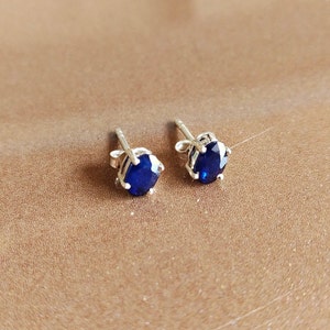 Natural Blue Sapphire Stud Earrings, 925 Sterling Silver Earring, Natural Sapphire Earrings, Birthstone Earrings, Oval Sapphire Earrings