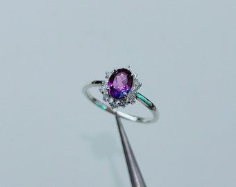 color change sapphire ring, Bi color sapphire ring, 925 sterling silver ring, lab created sapphire ring, blue and purple sapphire ring