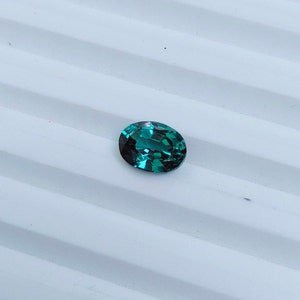 Teal sapphire stone oval cut teal sapphire, top color teal sapphire Bluish green teal sapphire 8x6 mm teal sapphire Lab grown teal sapphire