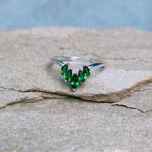 Chrome diopside band ring, 925 sterling silver ring, chrome diopside ring, marquise chrome diopside ring, wedding band, ring for gift