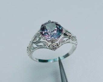 Alexandrite Ring, 925 sterling silver ring, lab created alexandrite ring, color change stone ring, round cut alexandrite ring, ring for gift