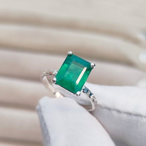Emerald Ring, Octagon cut emerald ring, 925 sterling silver ring, Zambian color Emerald Ring, Octagon Emerald Ring, Hand Made Ring