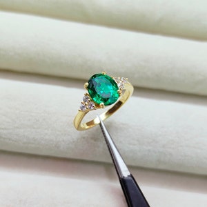 Lab Created Emerald Ring, 925 Sterling Silver Ring, Green Gemstone Ring, Oval Cut Created Emerald Ring, Engagement Ring, Christmas Gift