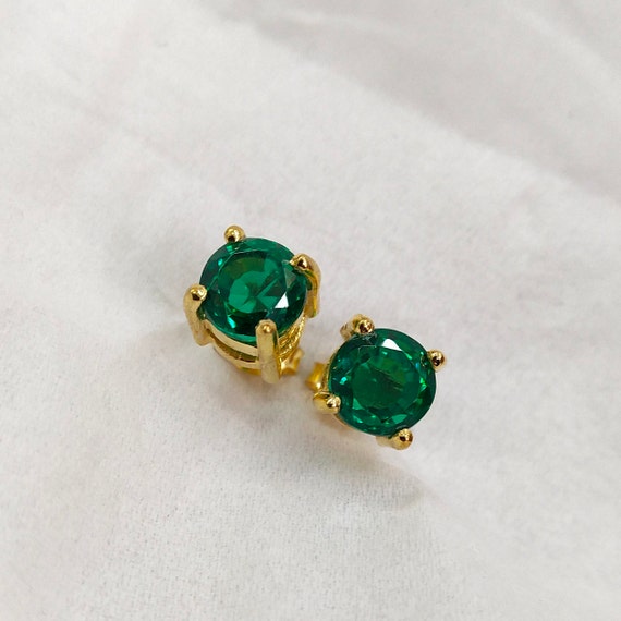 Lab created emerald stud earrings deals
