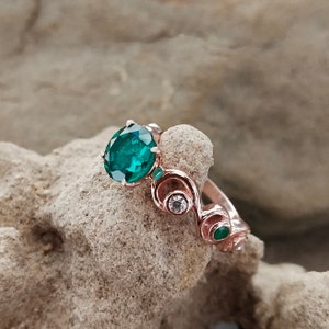 Lab Created Emerald Band Crown Ring, sterling 925 silver Ring, Lab Emerald Band Ring, Created Emerald Crown Ring, Best Ring for gift