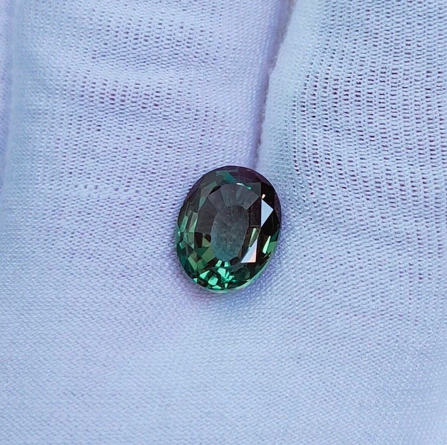 Green Teal sapphire stone, oval cut teal sapphire stone, teal sapphire 10x8 mm teal sapphire Lab grown teal sapphire, green sapphire stone