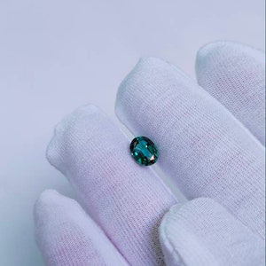 Teal sapphire stone, Oval cut teal sapphire, teal sapphire bluish green teal sapphire, 8x6 mm teal sapphire, Lab grown teal sapphire