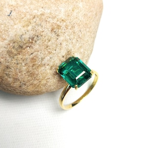 Lab Created Emerald Ring, Octagon Cut Lab Emerald Ring, 925 Sterling Silver Ring, Green Gemstone Ring, Hand Made Ring, ring for gift
