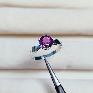 Bi color sapphire ring, 925 sterling silver ring, lab created sapphire ring, multi color sapphire ring, blue and purple sapphire ring