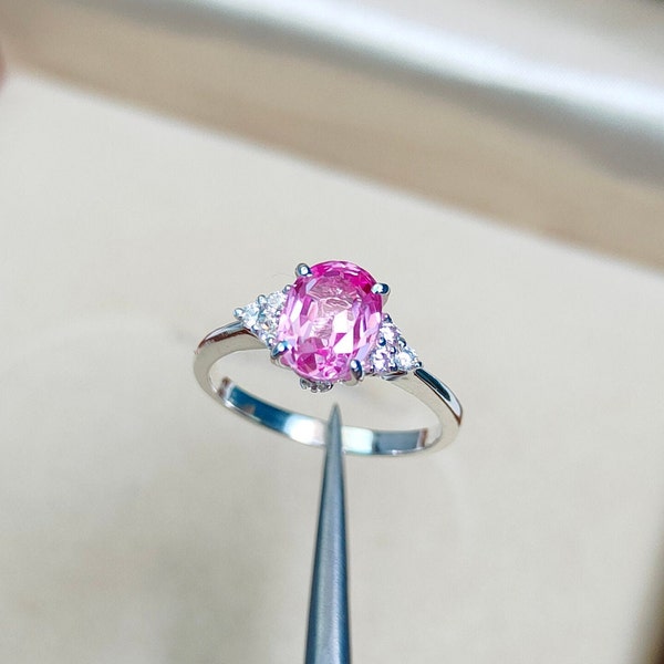 pink sapphire ring, oval cut pink sapphire ring, 925 sterling silver ring, pink sapphire engagement ring, lab grown pink sapphire ring