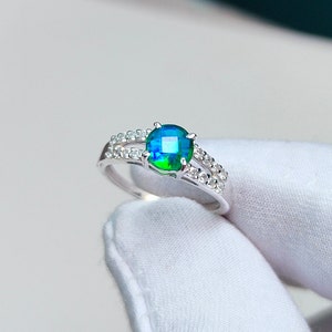 Anello in quarzo pavone, anello in quarzo pavone taglio rotondo, anello in argento sterling 925, anello in pietra pavone, anello in pietra fuoco, anello fatto a mano