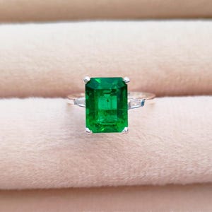 Natural Touch Emerald Ring, emerald octagon cut Ring, 925 Sterling Silver Ring, lab grown emerald engagement ring, emerald handmade ring