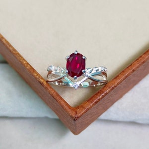 Duvblodsrubinring, Ovalslipad duvblodsrubinring, 925 sterlingsilverring, Blodrubinsilverring, Röd rubinring, Rubinvigselring