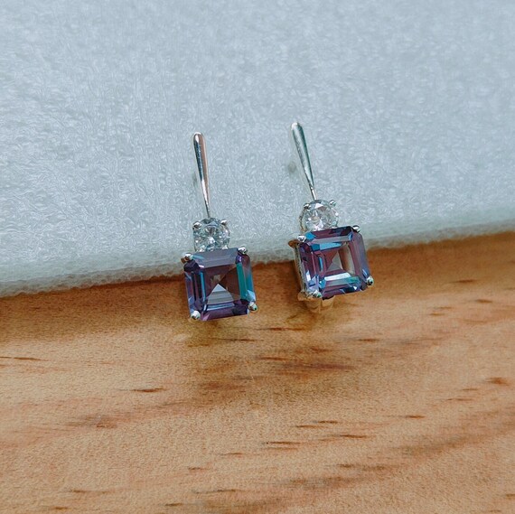 Russian alexandrite hotsell earrings