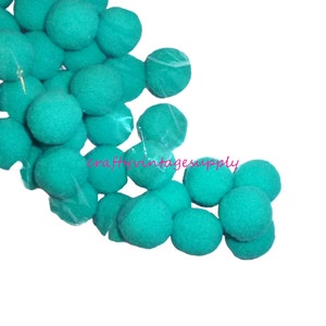 Pompons 35 peças bolas de pom pon de feltro azul turquesa mista 1 &quot;25 mm VENDEDOR DOS EUA