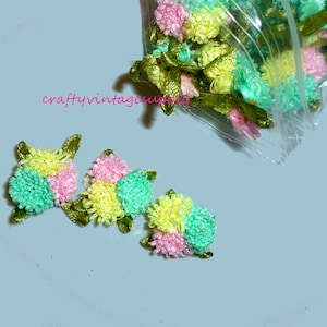 Button carnations ribbon roses flowers appliques (y54)