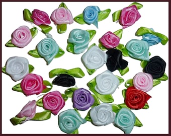 300 Mini Rose Di Nastro In Raso Nero Da 15 Mm - Applique Con Foglie Verdi Per Decorazioni Fai Da Te, Matrimoni, Bomboniere, Abbigliamento