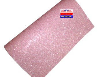 Roze laken van imitatieleer met dikke glitters voor het knutselen van haarelastiekjes