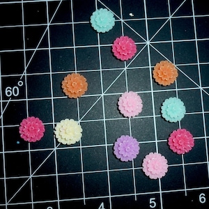 10 thumbtacks carnation flowers push pins assorted colors decorator message board thumb tacks (P45D)