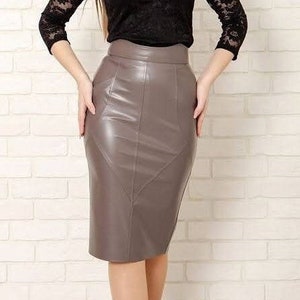 Handmade Women&#39;s genuine Lambskin leather knee pencil skirt party wear skirt Outfit Leather skirt vintage leather skirt Genuine leatherskirt