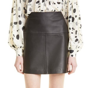 Handmade Lambskin Leather Mini Skirt: Vintage Style