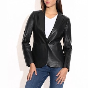 handmade women&#39;s Genuine Lambskin Leather women coat Slim-fit Long Sleeves Beautiful Look coat Vintage leather coat genuine leather coat