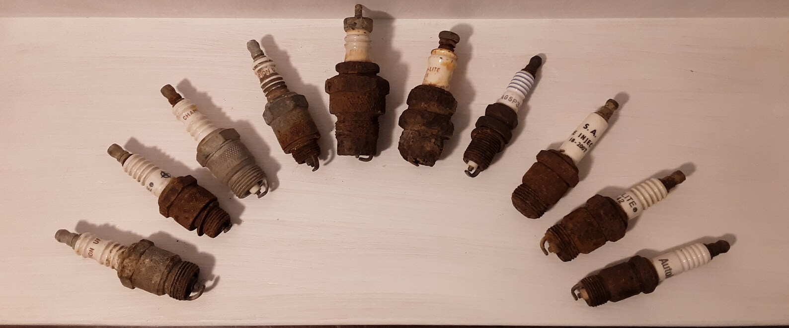 Rusty Spark Plugs 10 Rusty Salvaged Spark Plugs Car Part Etsy