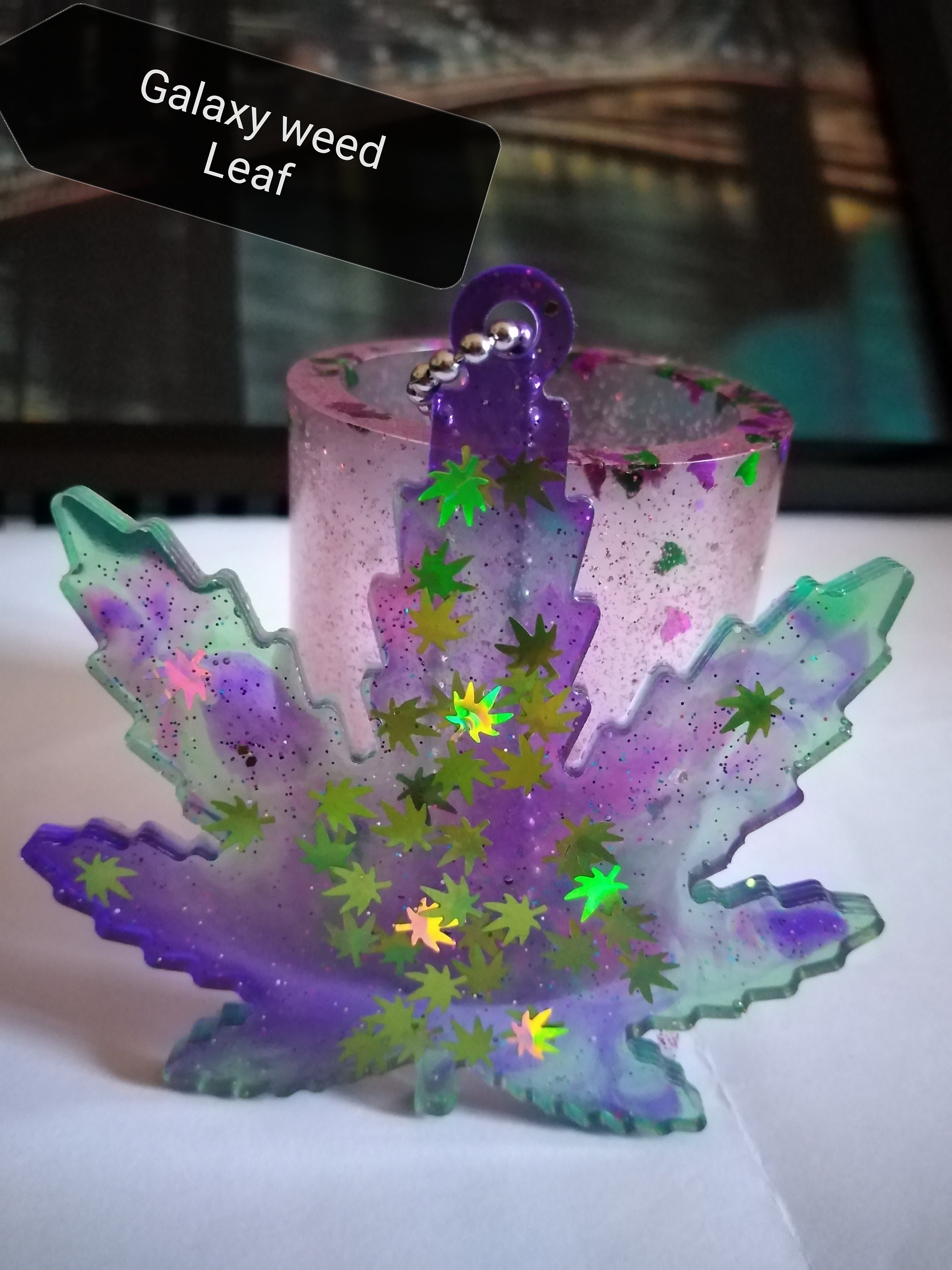 Large weed leaf epoxy resin keychain/suncatcher updated Etsy