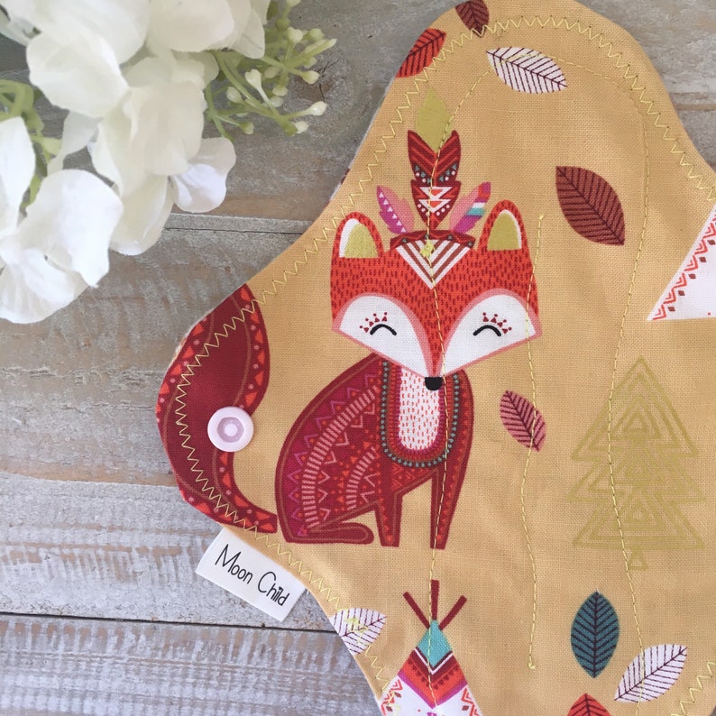 Pure Cotton left hand fox One liner Quad layer core golden fox Pantyliner 8 Regular size