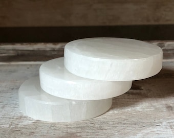 Selenite Round Plate, Charging, Slab, Polished, Small, Selenite, Flat, Crystal, Stone, Metaphysical, Healing
