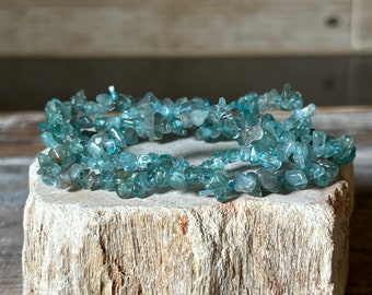 Ice Amazonite Chip Bracelet: Polished Blue Crystal Healing Jewelry