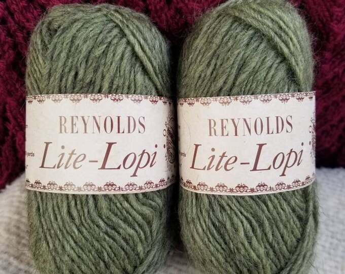 Reynolds Lite Lopi Yarn 100 Icelandic Wool Color Green 0421 Etsy