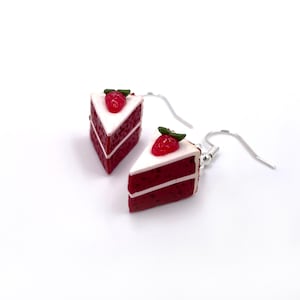 Red Velvet Cake Earrings - Miniature Dessert Earrings - Handmade Cake Earrings - Polymer Clay Dangle Earrings - Clay Bakery - Cute gift idea