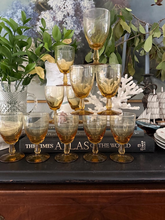 S11 Vtg 1960s Retro Amber Water Goblets/wine Glasses/halloween,easter,  Barware,cottagecore,moody,darkacademia,romantic,christmas,thanksgivin -  Etsy Israel