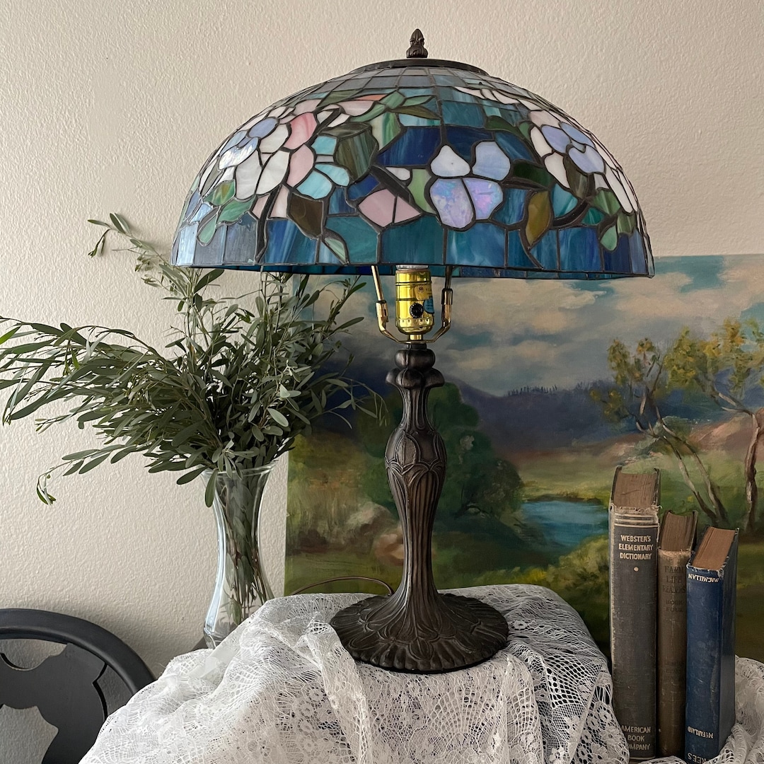 Vtg 1960s Tiffany Style Table Lamp Stain Glass W Pink Blue Flowers