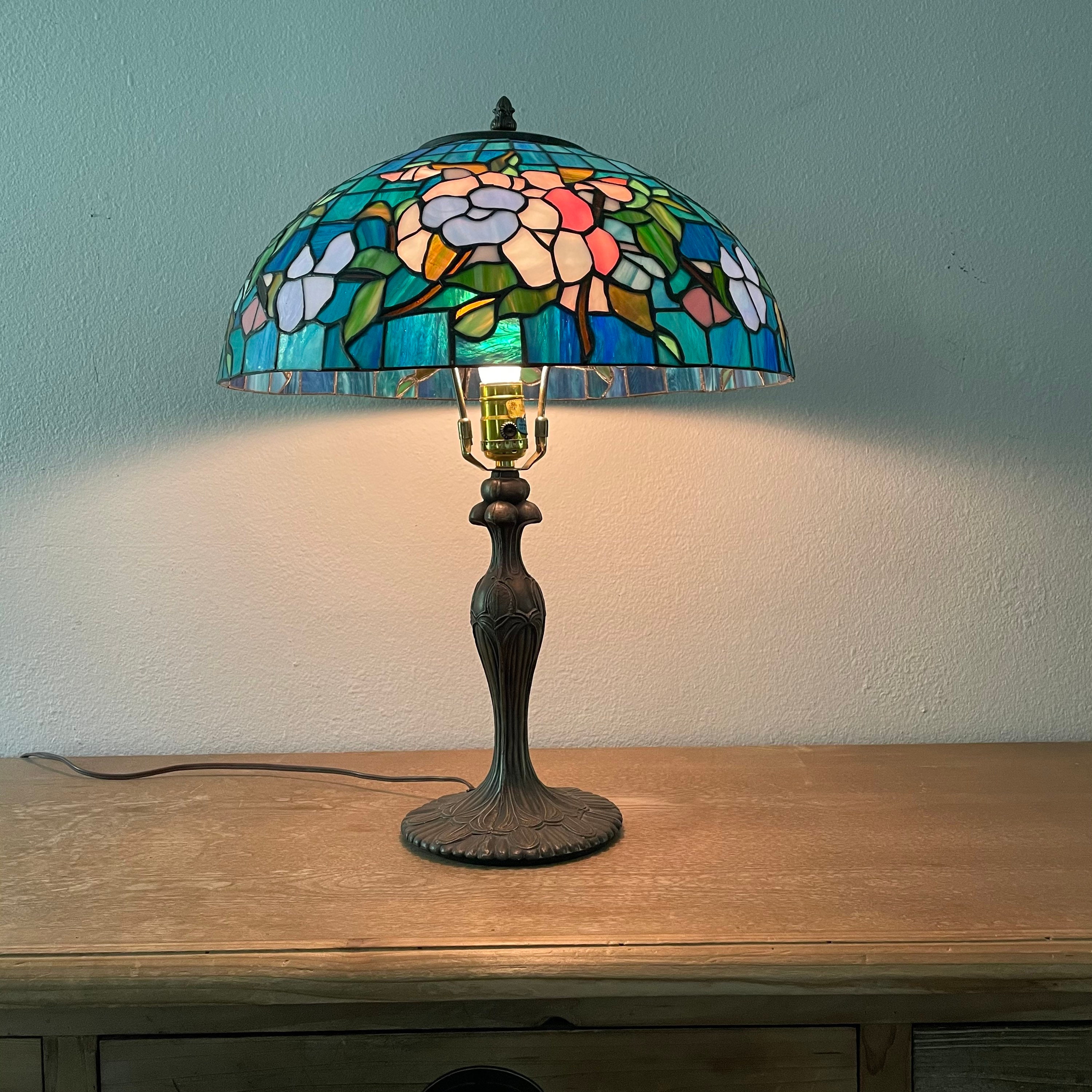 Vtg 1960s Tiffany Style Table Lamp Stain Glass W Pink Blue Flowers
