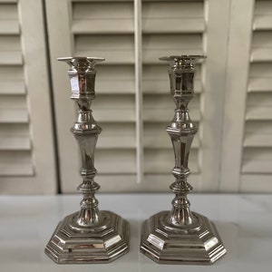 S2 Vintage Silver Plated Candlesticks/ Shabbychic, Old World, English, Framhouse, CottageChic, Vintage Modern, Victorian,Romantic,Cottagecor