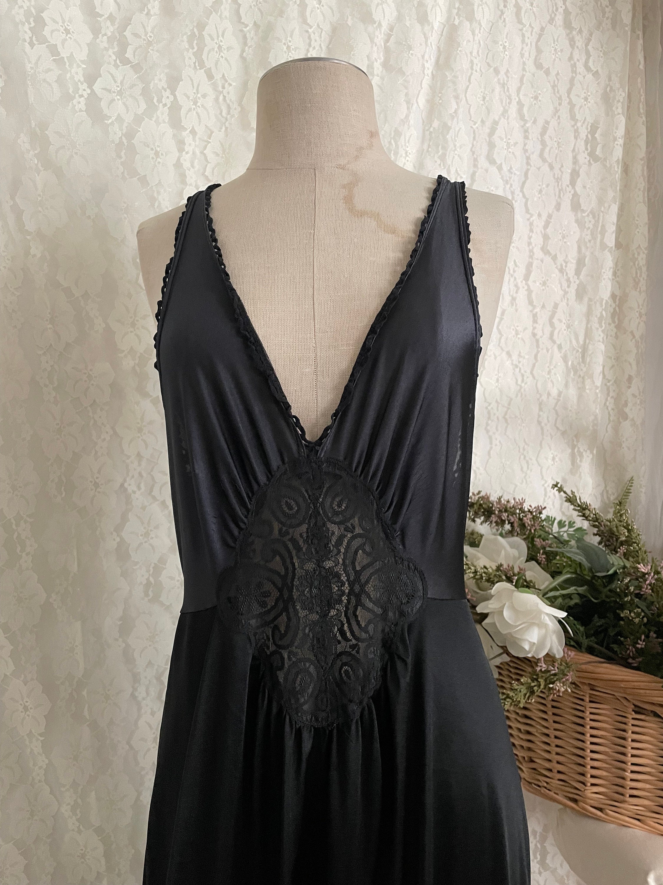 Black Night Gown 