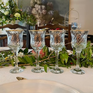 S4 Vintage Gold Rim Stemmed Wine Glasses/ Thanksgiving,Wedding,Bridal/Elegant,Classic,CottageChic,Victorian,Trad,HollywoodRegency,ArtDeco
