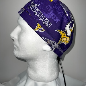 Minnesota Vikings surgeon cap with ties