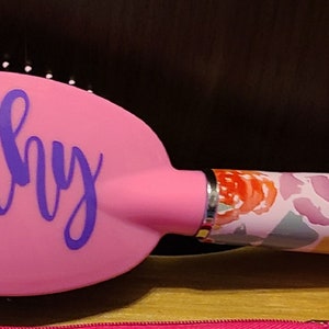 Customizeable Hairbrush