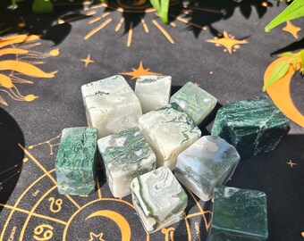 Talla de cubo de ágata musgosa