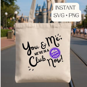 アドベンチャークラブ SVG PNG | バルーンハウス風カットファイル | レトロなディズニーカップルクリップアート | マジックアドベンチャーシャツ | Cricut シルエット SVG