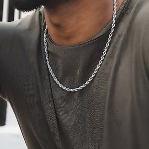 Silver 4mm Curb Chain Necklace for Men or Women / Stainless Steel Water  Safe Non Tarnish Chain / Simple Silver Men's Chain / Gift for Him 