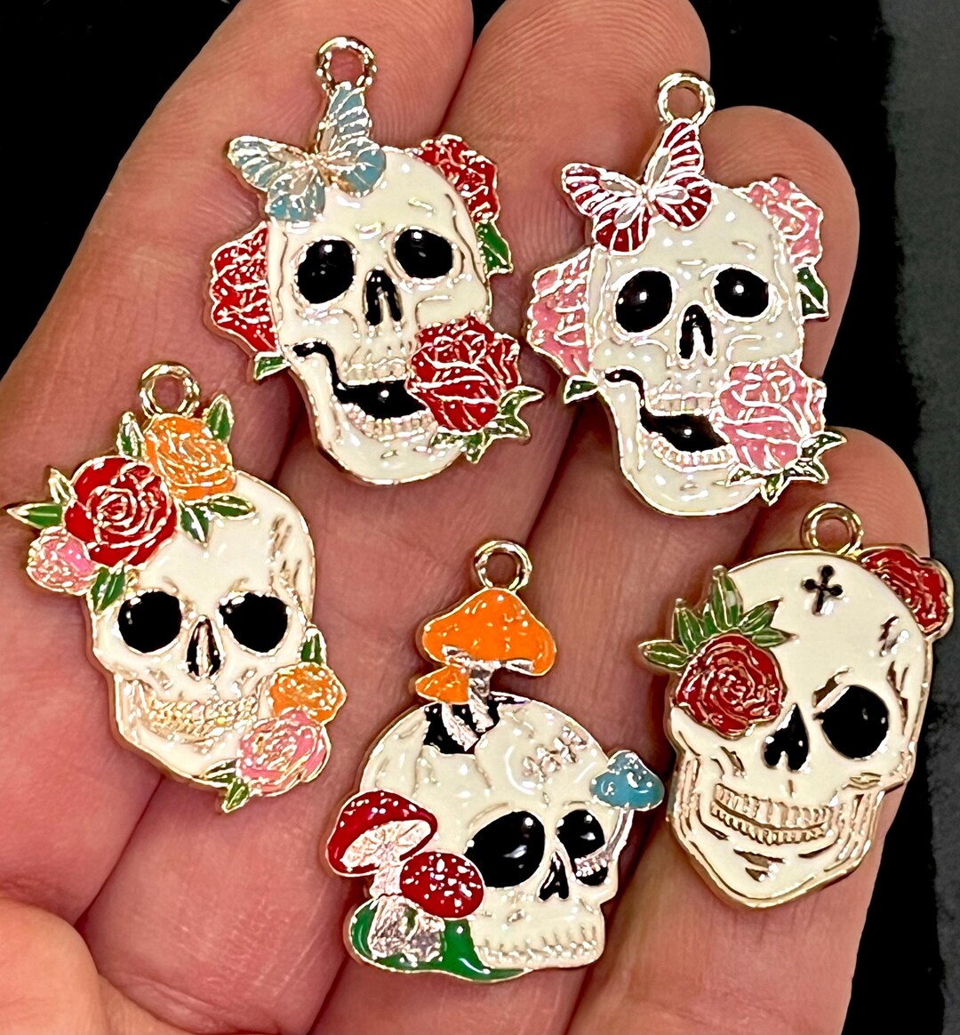 5 Piece Goth Skull & Roses Pendants Gold Alloy and Enamel Charms for ...