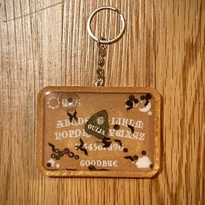 Ouija Board Shaker Keychain