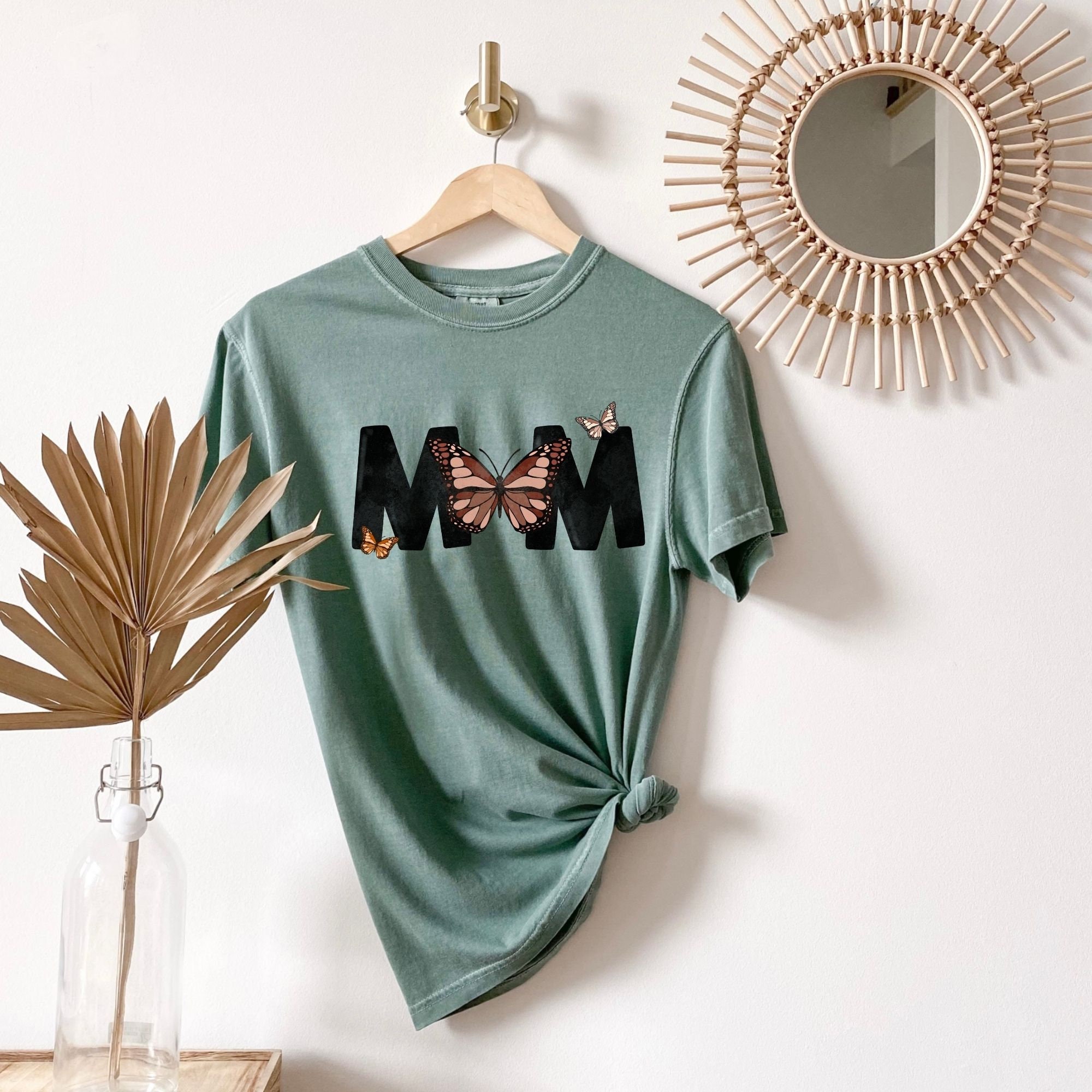 Comfort Colors Mama Butterfly Retro Shirt Autumn Shirt Mom 